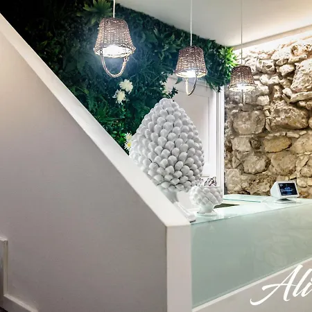 Ali Confort Apartment *